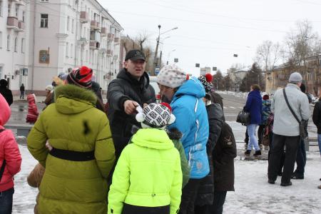 В Комсомольске-на-Амуре коммунисты провели пикет против закрытия муниципальных книжных магазинов