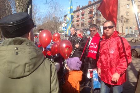 Вологодская область. Пикет в Череповце в честь первого полета человека в космос
