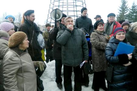 Новосибирская область: Жители Краснообска провели митинг против вырубки леса 