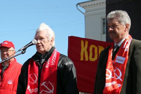 На первомайском митинге в Пскове трудящиеся потребовали отставки губернатора Турчака