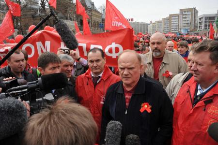 «У коммунистов и народно-патриотических сил есть реальная возможность в ближайшее время прийти к власти». Первомайская акция КПРФ в Москве
