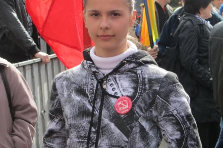 Если Труд не завалит Капитал, то этот зверь съест планету. Первомай в Калининграде 