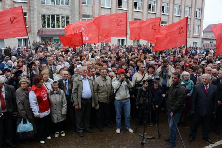 Г.А.Зюганов о народном кооперативе "Звениговский": "Ваше хозяйство - это островок социализма". Видеорепортаж КПРФ.ТВ