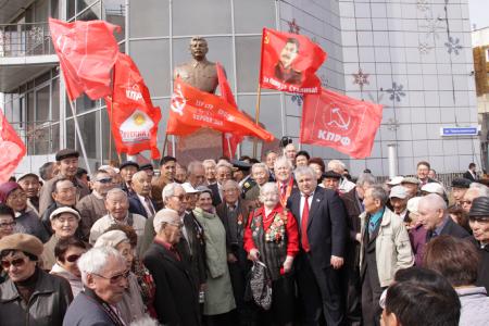 Якутск. «Сталин, вставай! Веди нас вперед!»