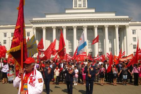 Кабардино-Балкария встретила День международной солидарности трудящихся под алыми стягами 