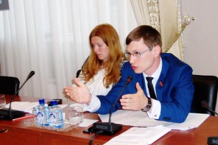 Республика Татарстан. "Развитие городской территории разрушается хаотичной застройкой, порождая целый комплекс будущих проблем!" Круглый стол фракции КПРФ