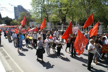 Сочинцы вышли на Маевку с требованием остановить строительство Кудепстинской ТЭС