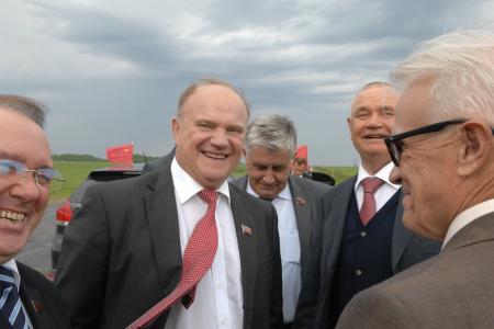 «Или левоцентристский поворот, или полное разрушение страны!» Репортаж о визите Г.А. Зюганова в Поволжье