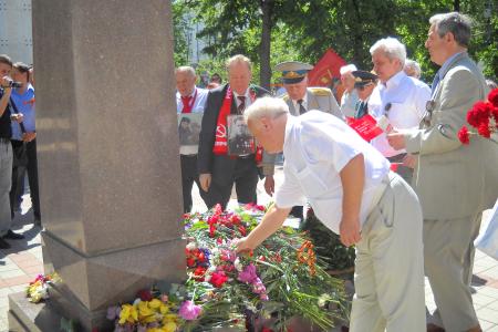 С.П.Обухов - митинге в Краснодаре: КПРФ отстаивает Правду о великой Победе,  защищает историческую память - это наш "духовный Сталинград" 