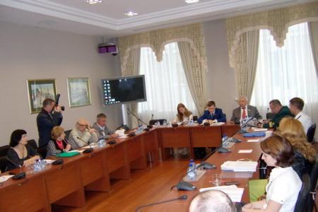 Республика Татарстан. "Развитие городской территории разрушается хаотичной застройкой, порождая целый комплекс будущих проблем!" Круглый стол фракции КПРФ