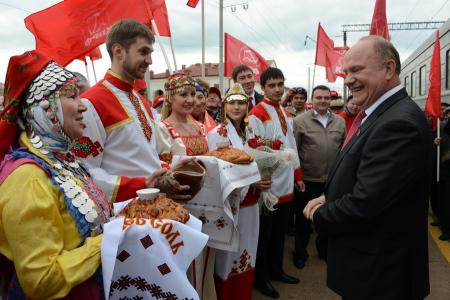 Началась рабочая поездка Г.А. Зюганова в Чувашскую Республику
