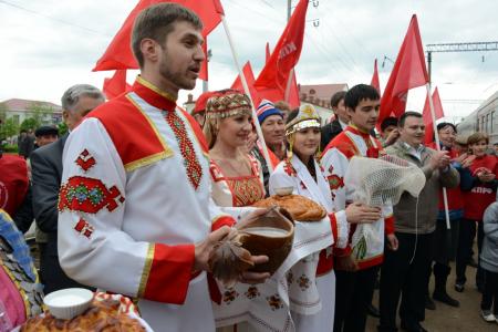 Началась рабочая поездка Г.А. Зюганова в Чувашскую Республику