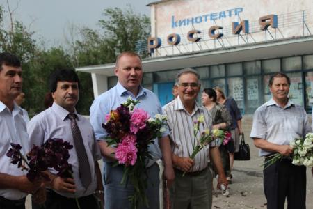 Волгоградская область. Депутат-коммунист Н.А. Паршин принял участие в торжествах по случаю Дня пионерии в Чернышковском районе
