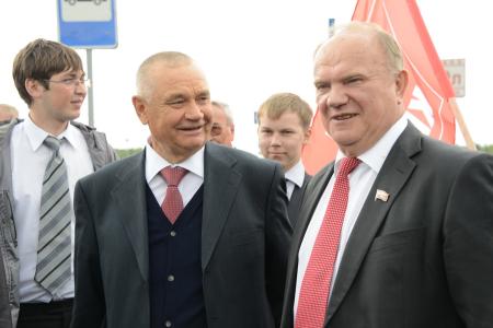 Г.А.Зюганов о народном кооперативе "Звениговский": "Ваше хозяйство - это островок социализма". Видеорепортаж КПРФ.ТВ