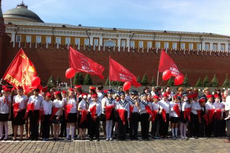 Торжественный прием в пионеры на Красной площади