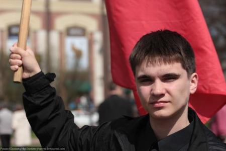 Если Труд не завалит Капитал, то этот зверь съест планету. Первомай в Калининграде 