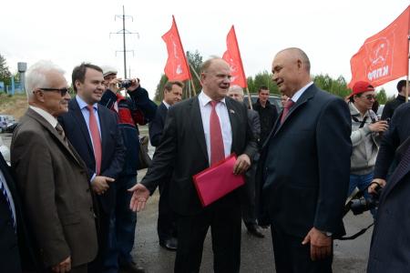 Г.А.Зюганов о народном кооперативе "Звениговский": "Ваше хозяйство - это островок социализма". Видеорепортаж КПРФ.ТВ