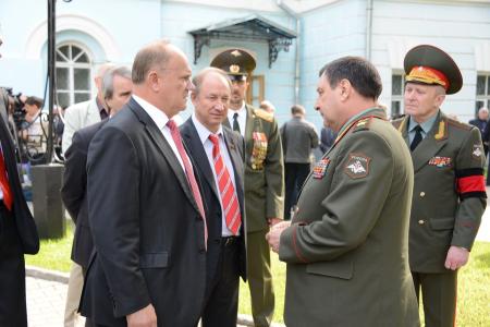 Г.А. Зюганов принял участие в панихиде по маршалу Советского Союза В.Г. Куликову