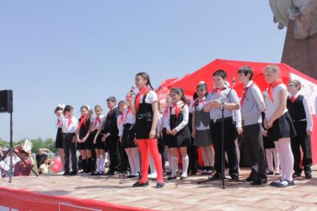 Северная Осетия: Первомай – праздник, олицетворяющий созидательный, творческий труд