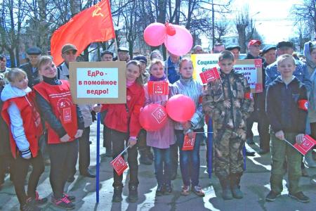 В Ивановской области действует тимуровский отряд