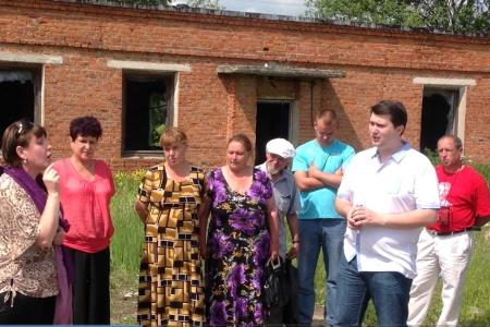 Депутат-коммунист Олег Лебедев бьет тревогу в связи с экологической обстановкой в муниципальном образовании Страховское Тульской области