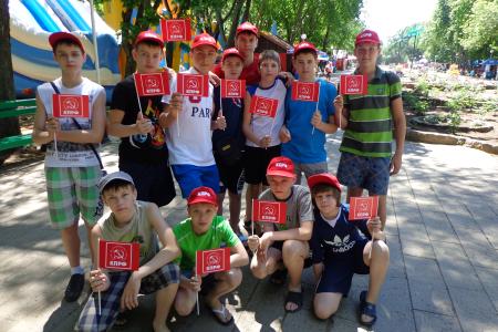 При поддержке КПРФ волейбольная команда г. Иваново успешно выступила в финале Первенства России среди юношей 2000 – 2001 г.р.