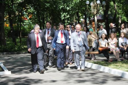 Представители партийных отделений Юга России приняли участие в «Пушкинских днях на Северном Кавказе» и обсудили задачи по выполнению решений XV съезда КПРФ   