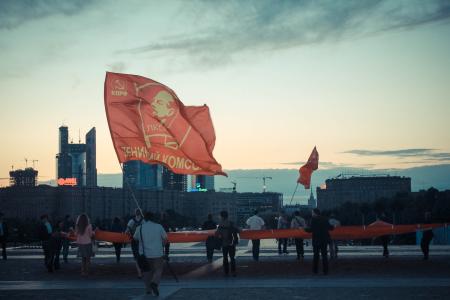 Московские комсомольцы почтили память погибших в Великой Отечественной войне