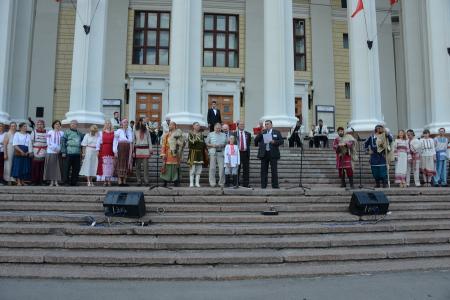 «Славим живое русское слово». Видеорепортаж КПРФ.ТВ об акциях КПРФ в День русского языка в Москве