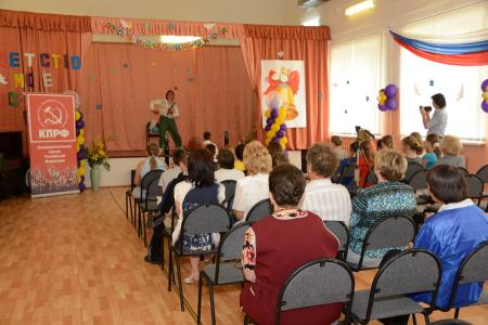 В России стартовал благотворительный марафон КПРФ «Депутаты-коммунисты – детям»