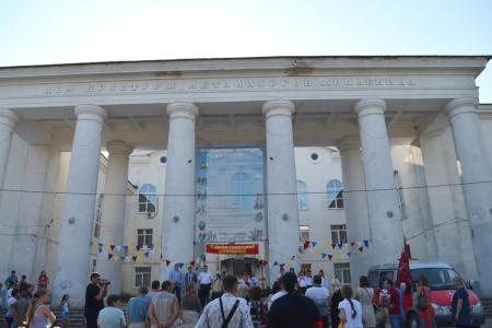 В День советской молодёжи коммунисты, комсомольцы и пионеры Тулы провели концерты и конкурсы