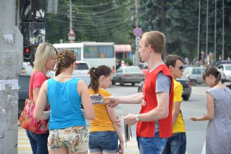Рязанские коммунисты отметили Международный день защиты детей пикетами