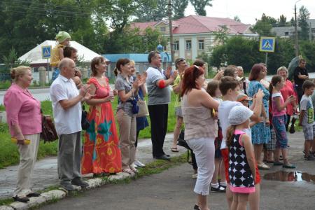 В День советской молодёжи коммунисты, комсомольцы и пионеры Тулы провели концерты и конкурсы