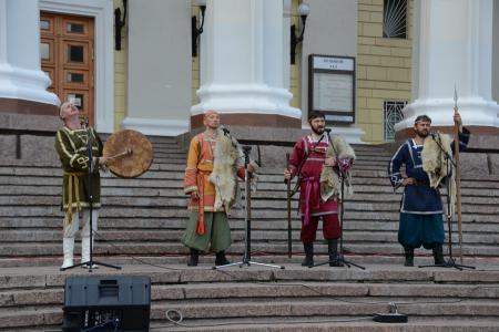 «Славим живое русское слово». Видеорепортаж КПРФ.ТВ об акциях КПРФ в День русского языка в Москве