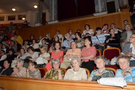 «Славим живое русское слово». Видеорепортаж КПРФ.ТВ об акциях КПРФ в День русского языка в Москве