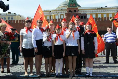 Тульские коммунисты и комсомольцы провели мероприятия, приуроченные к Международному дню защиты детей 