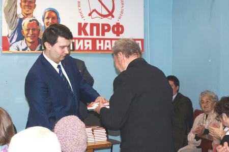 Тула. О.А. Лебедев отчитался перед избирателями Привокзального района 
