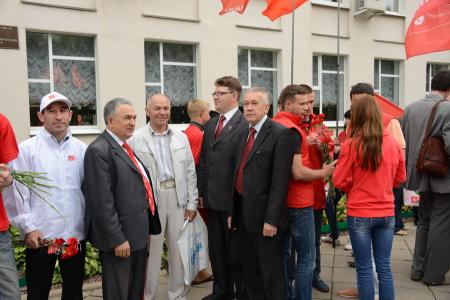 Продолжает работу II (июньский) совместный Пленум ЦК и ЦКРК КПРФ