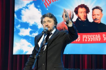 «Славим живое русское слово». Видеорепортаж КПРФ.ТВ об акциях КПРФ в День русского языка в Москве