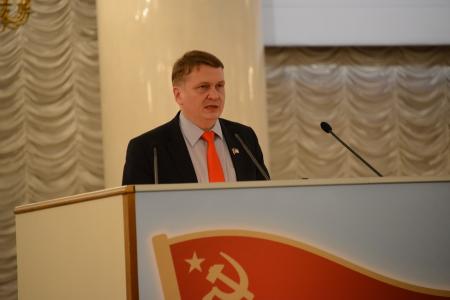 В борьбе за интересы народа. Доклад Г.А. Зюганова на Всероссийском съезде депутатов-коммунистов и сторонников партии
