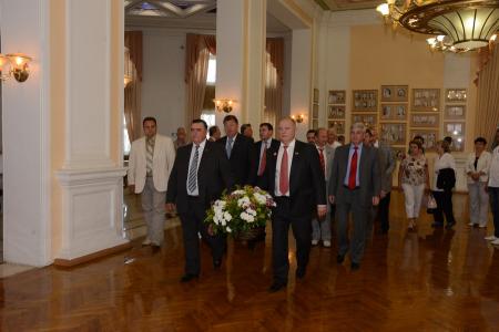 «Славим живое русское слово». Видеорепортаж КПРФ.ТВ об акциях КПРФ в День русского языка в Москве
