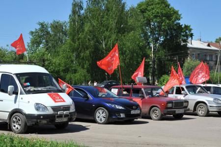 Ивановская область. Участники автопробега КПРФ натолкнулись на полицейский произвол 