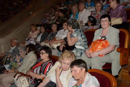 «Славим живое русское слово». Видеорепортаж КПРФ.ТВ об акциях КПРФ в День русского языка в Москве