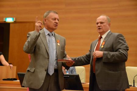 Г.А. Зюганов: Мы собрали необходимое число подписей за отставку правительства