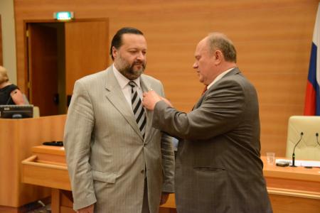 Г.А. Зюганов: Мы собрали необходимое число подписей за отставку правительства