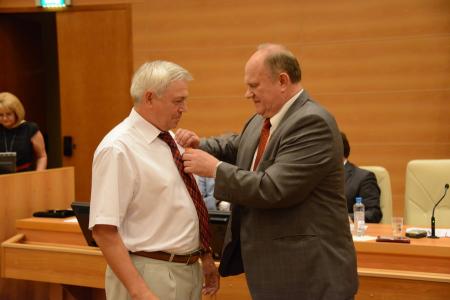 Г.А. Зюганов: Мы собрали необходимое число подписей за отставку правительства
