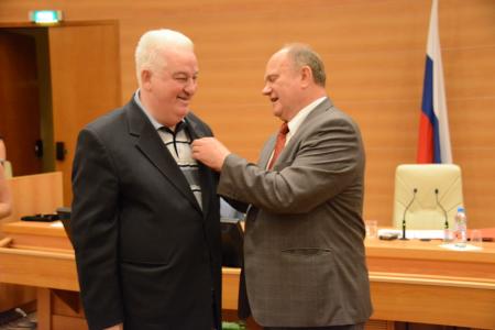 Г.А. Зюганов: Мы собрали необходимое число подписей за отставку правительства