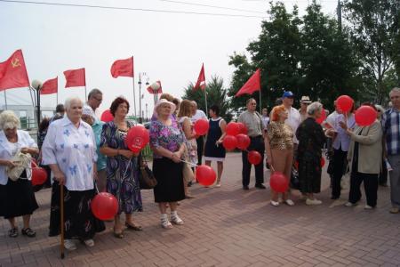 «Детям войны – достойную жизнь, правительство – в отставку!». Митинг КПРФ в Тюмени