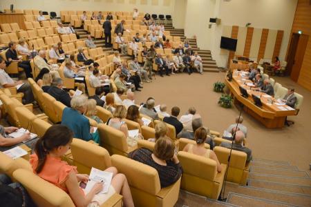 Г.А. Зюганов: Мы собрали необходимое число подписей за отставку правительства