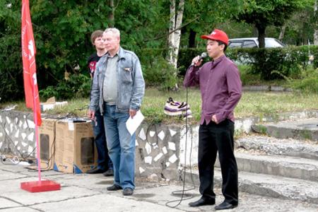 Кандидат в губернаторы Хакасии от КПРФ И.В. Чунчель на митинге в Саяногорске: Власти хотят столкнуть нас лбами даже в вопросах коммунального хозяйства